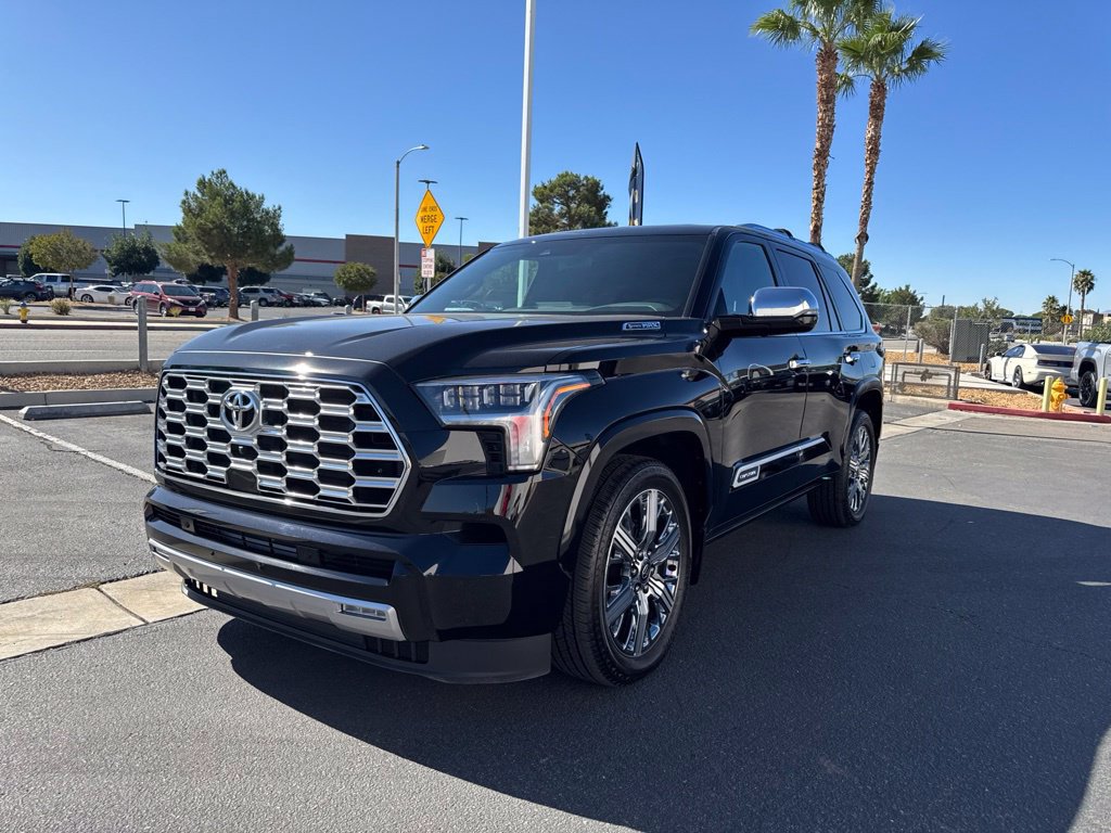 Used 2026 Toyota Sequoia Capstone AWD/4WD image 3