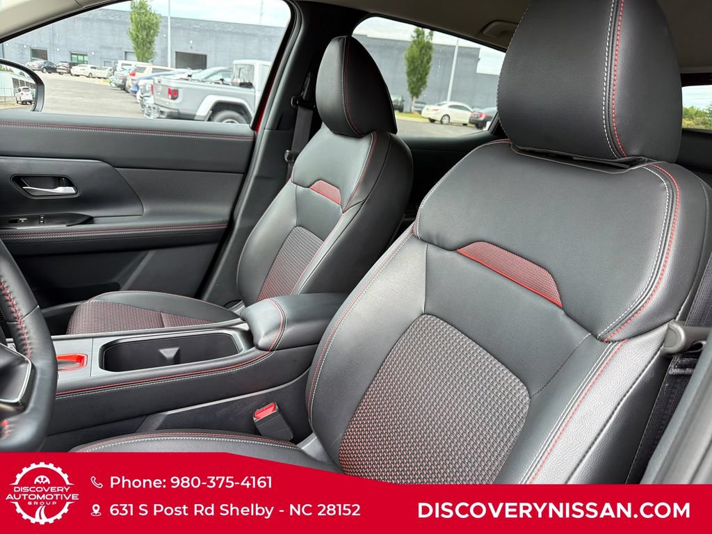 Certified 2026 Nissan Kicks SR FWD image 13