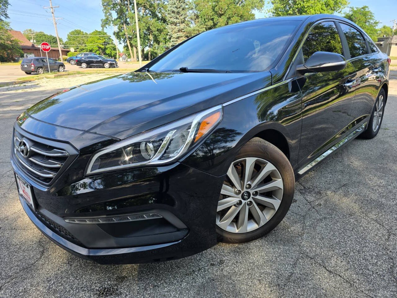 Used 2017 Hyundai Sonata Sport w/ Value Edition Package 02