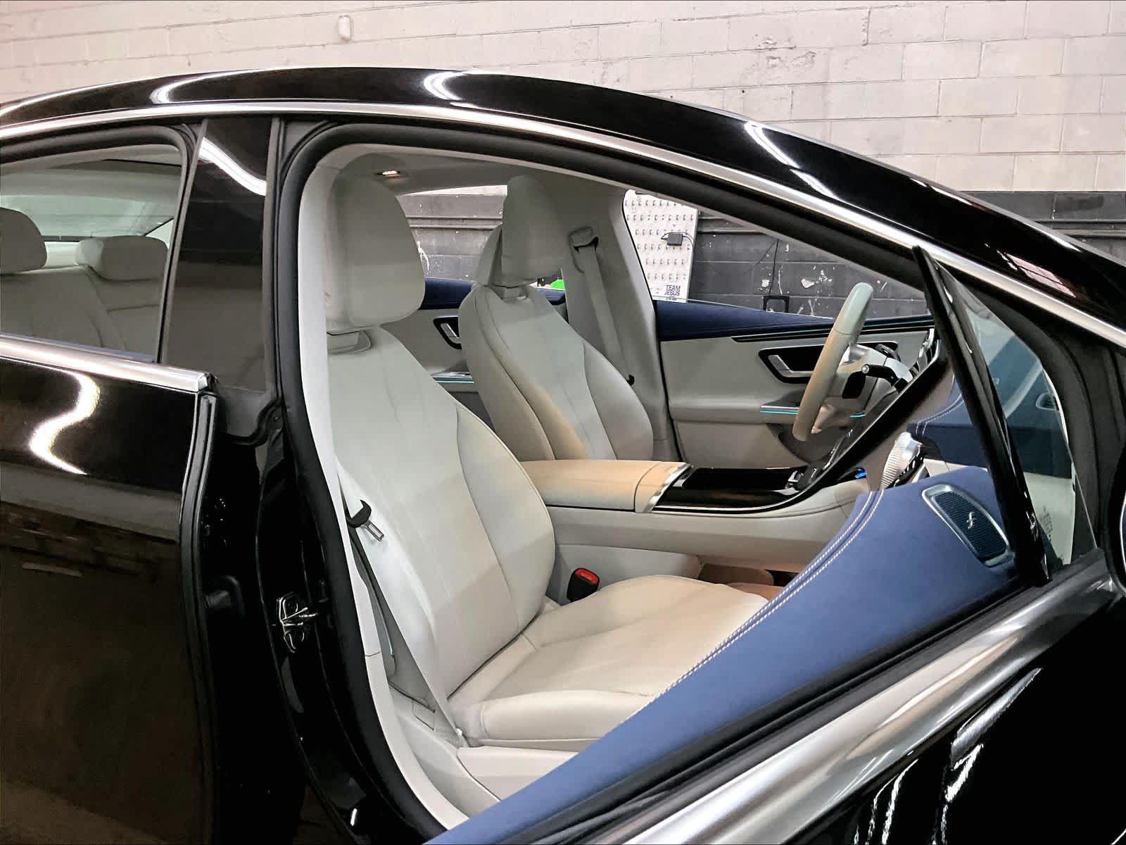 Used 2023 Mercedes-Benz EQE 350+ 4MATIC Sedan w/ Exclusive Trim Package image 10
