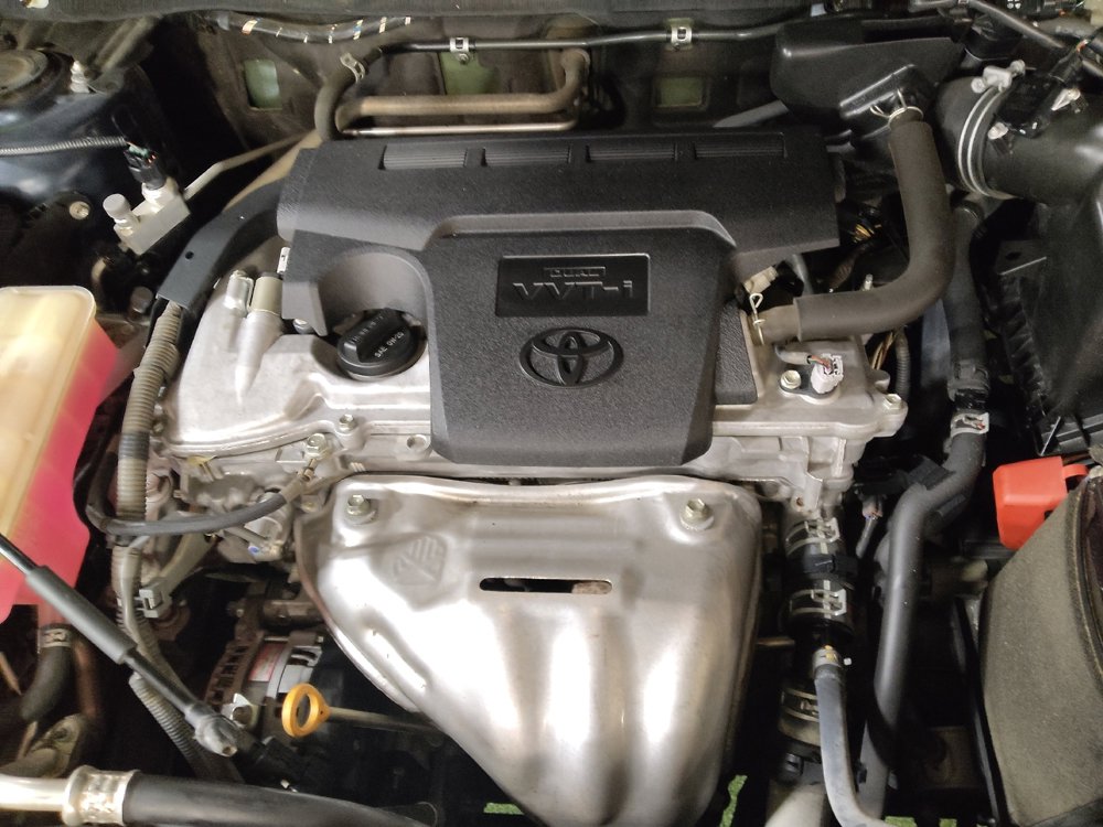 Used 2018 Toyota RAV4 Platinum FWD image 30