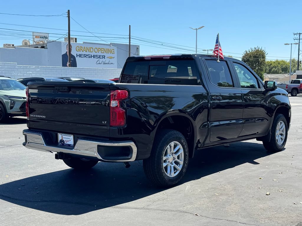 New 2026 Chevrolet Silverado 1500 LT w/ Safety Package RWD image 6
