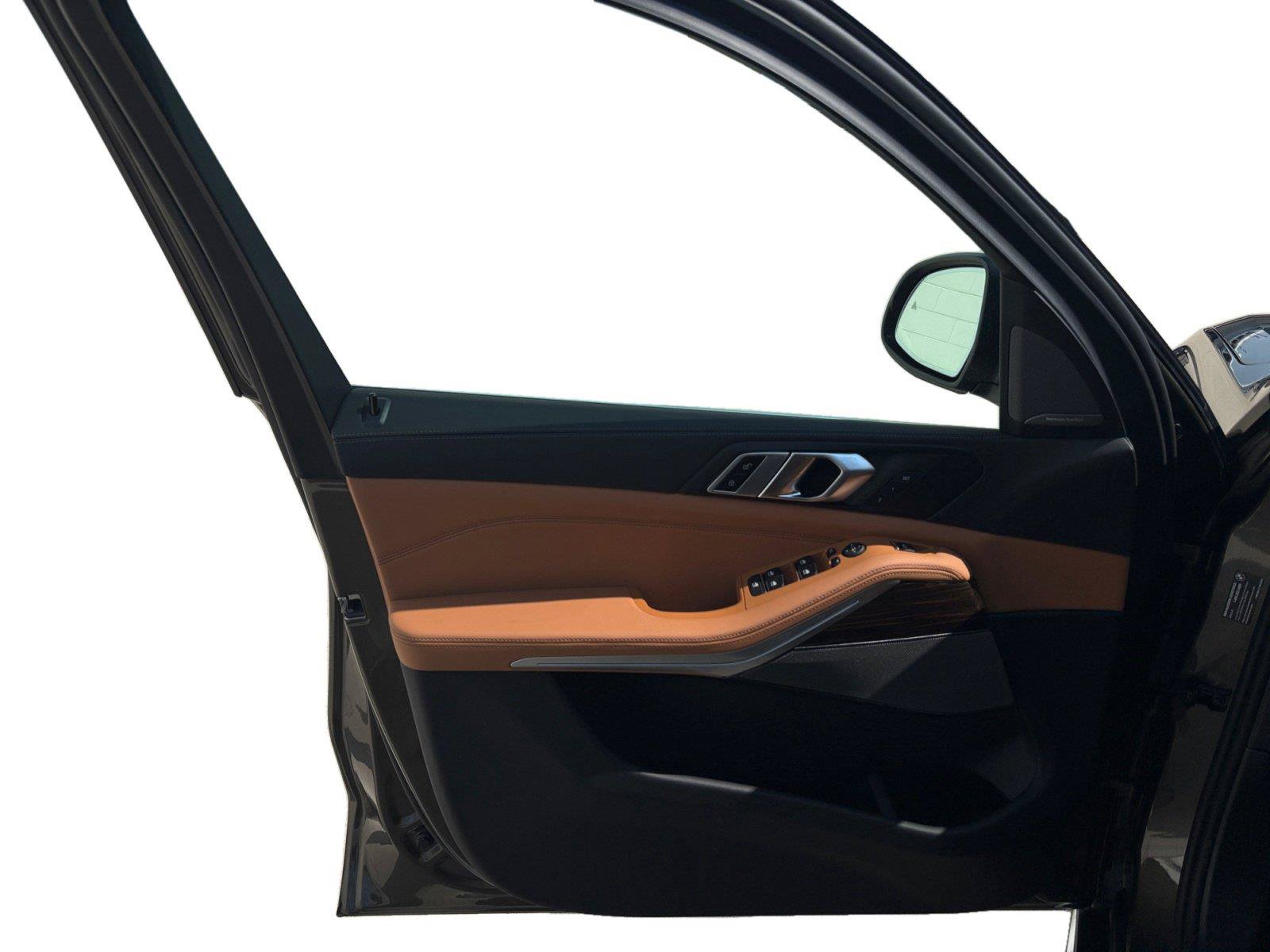 New 2026 BMW X5 xDrive40i AWD/4WD image 19