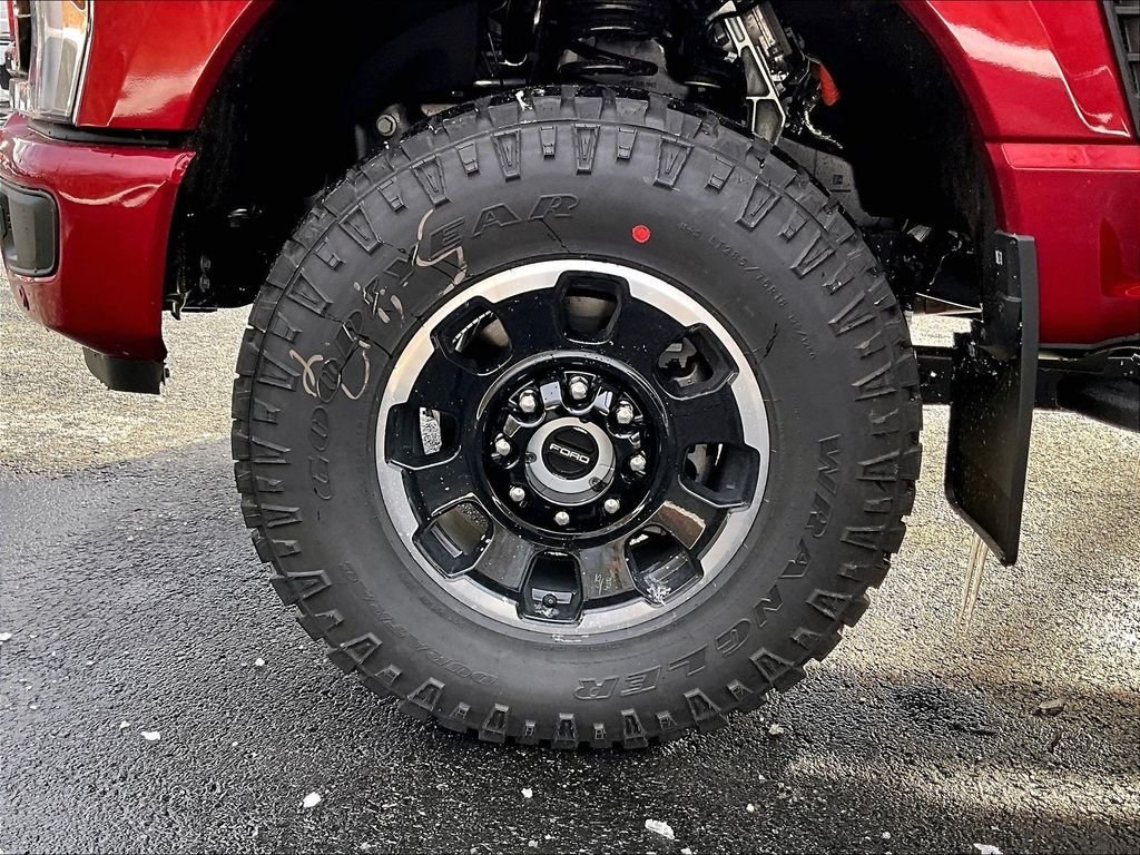 New 2026 Ford F250 Platinum w/ Tremor Off-Road Package AWD/4WD image 12