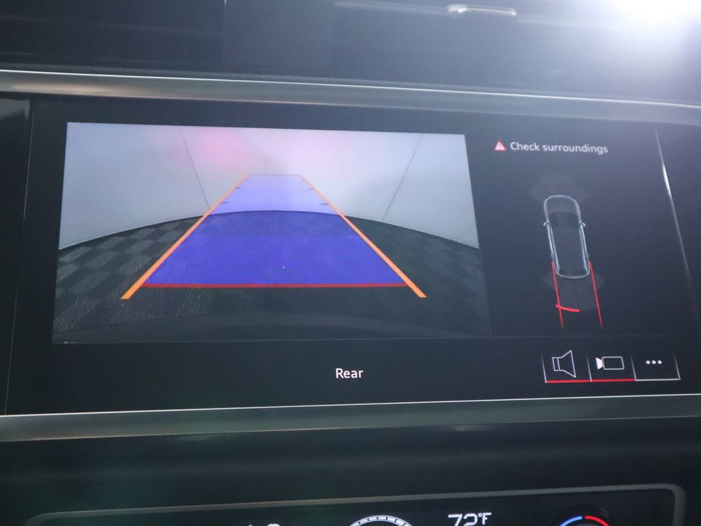 Used 2025 Audi Q3 2.0T Premium w/ Convenience Package image 17