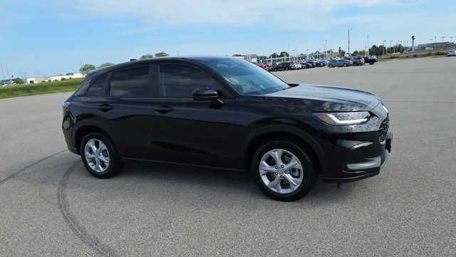 Used 2024 Honda HR-V LX image 9