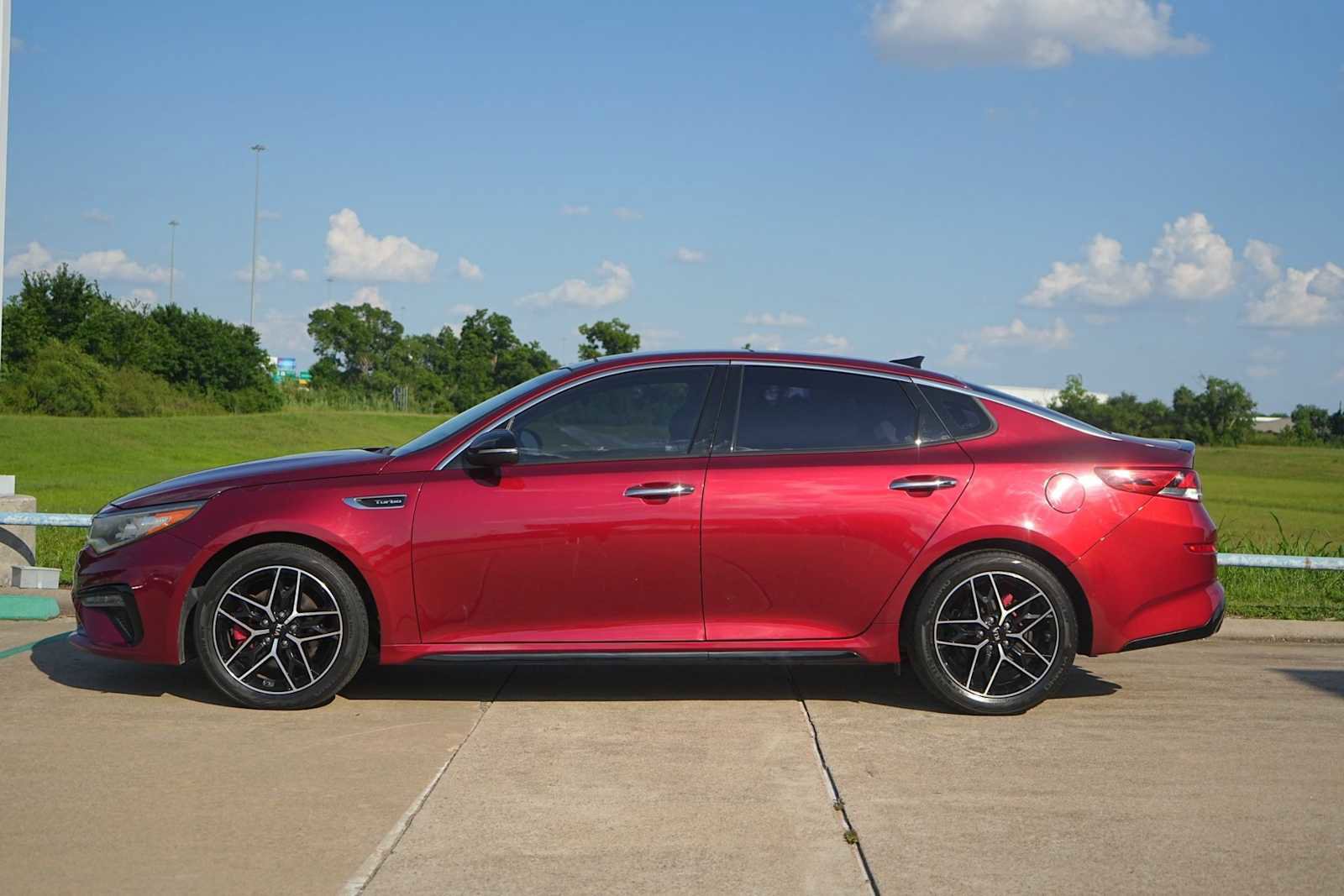 Used 2019 Kia Optima SX FWD image 3
