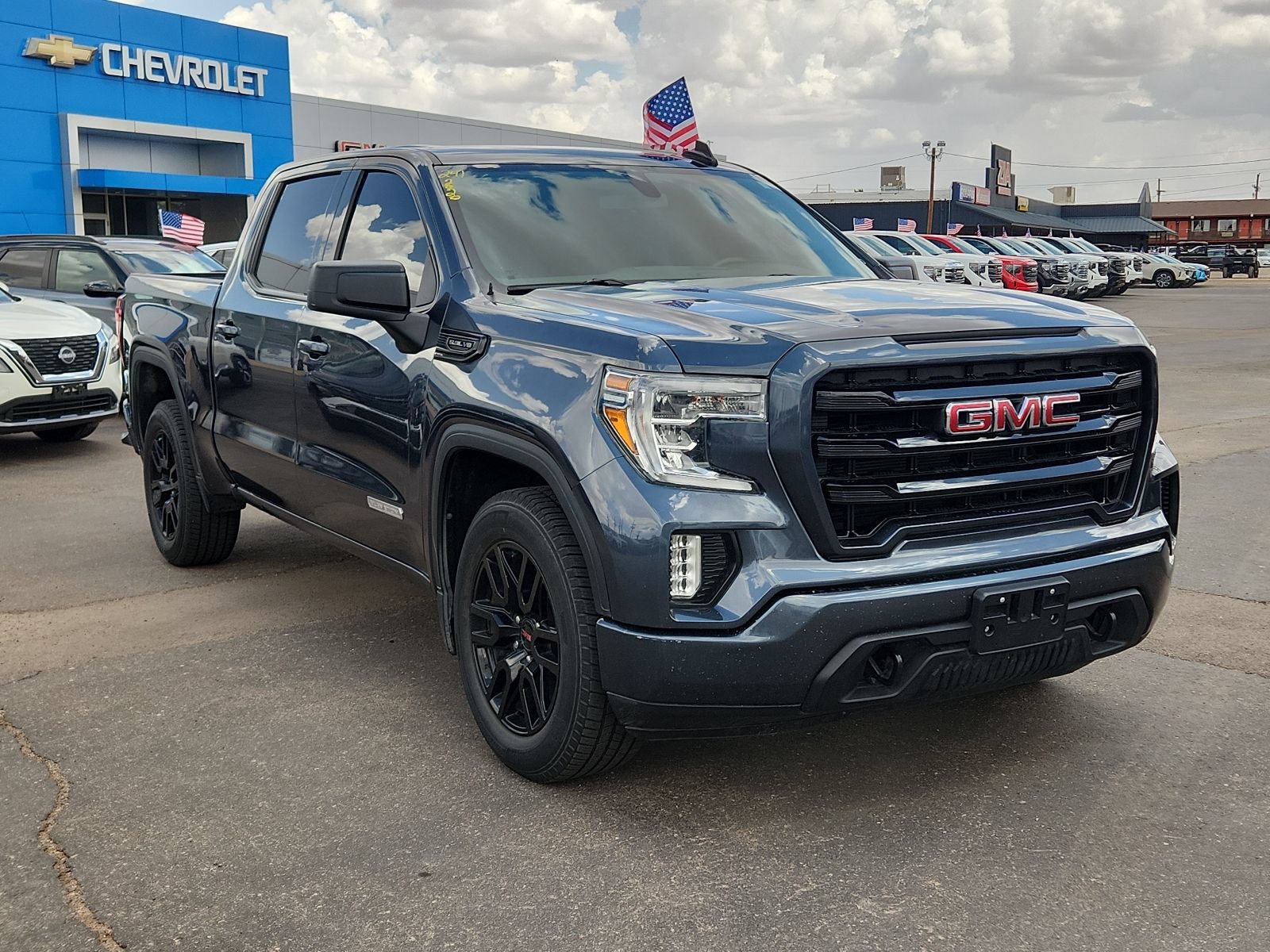 Used 2020 GMC Sierra 1500 Elevation w/ Elevation Value Package RWD image 6