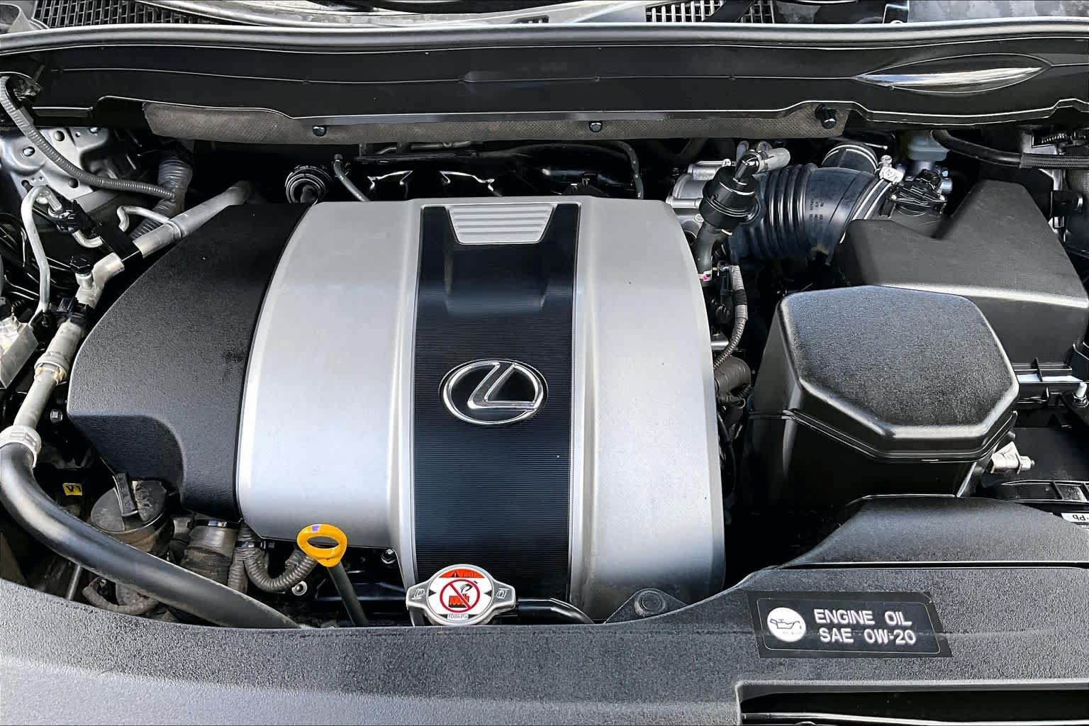 Used 2021 Lexus RX 350L FWD w/ Premium Package image 32