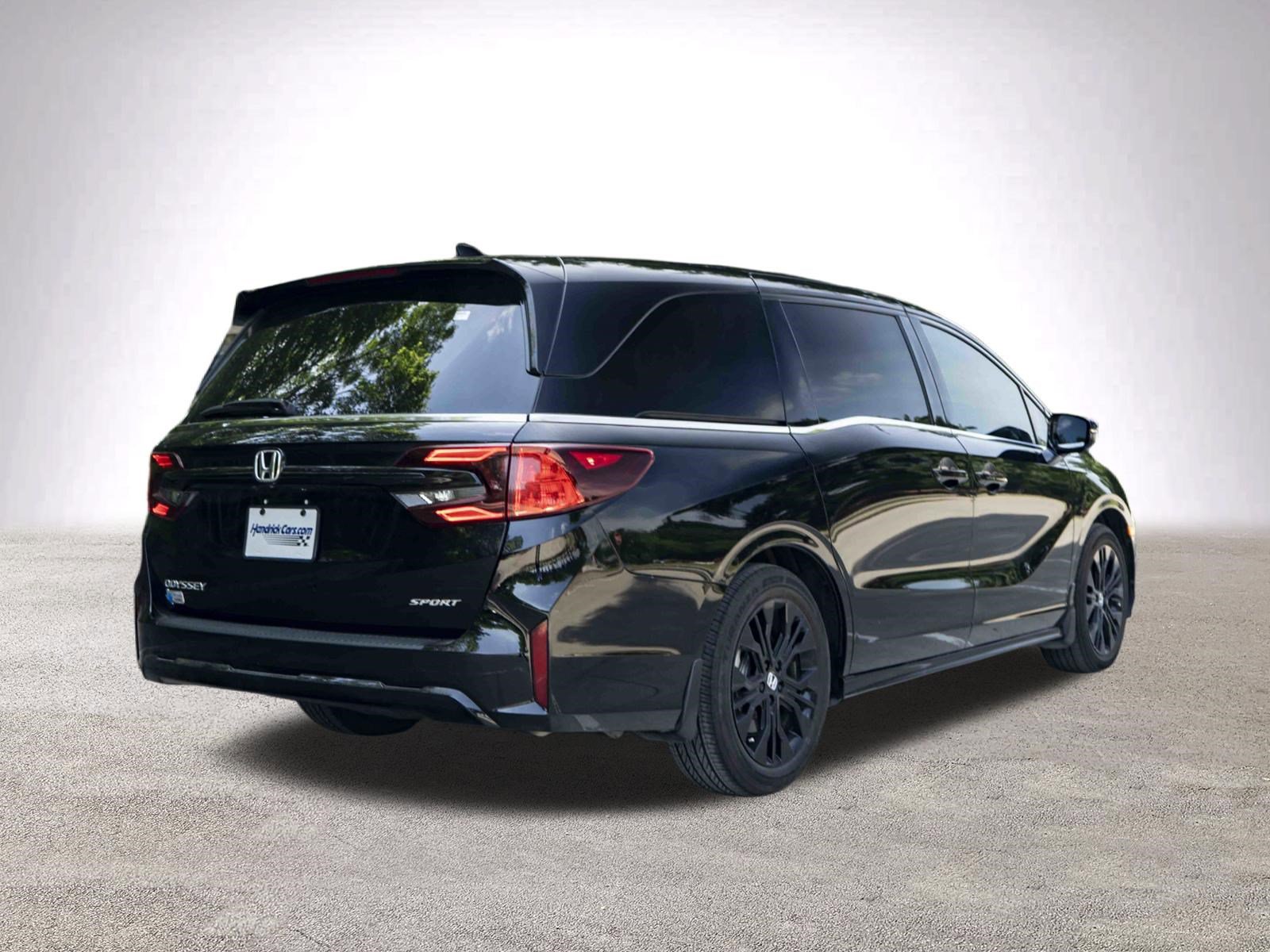 Used 2025 Honda Odyssey Sport-L image 9