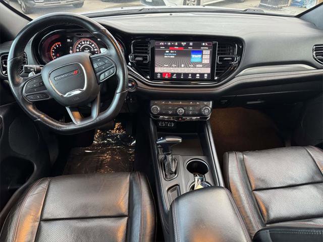 Used 2023 Dodge Durango GT image 11