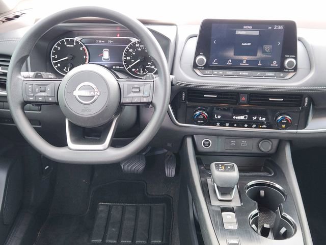 Certified 2023 Nissan Rogue SV image 25