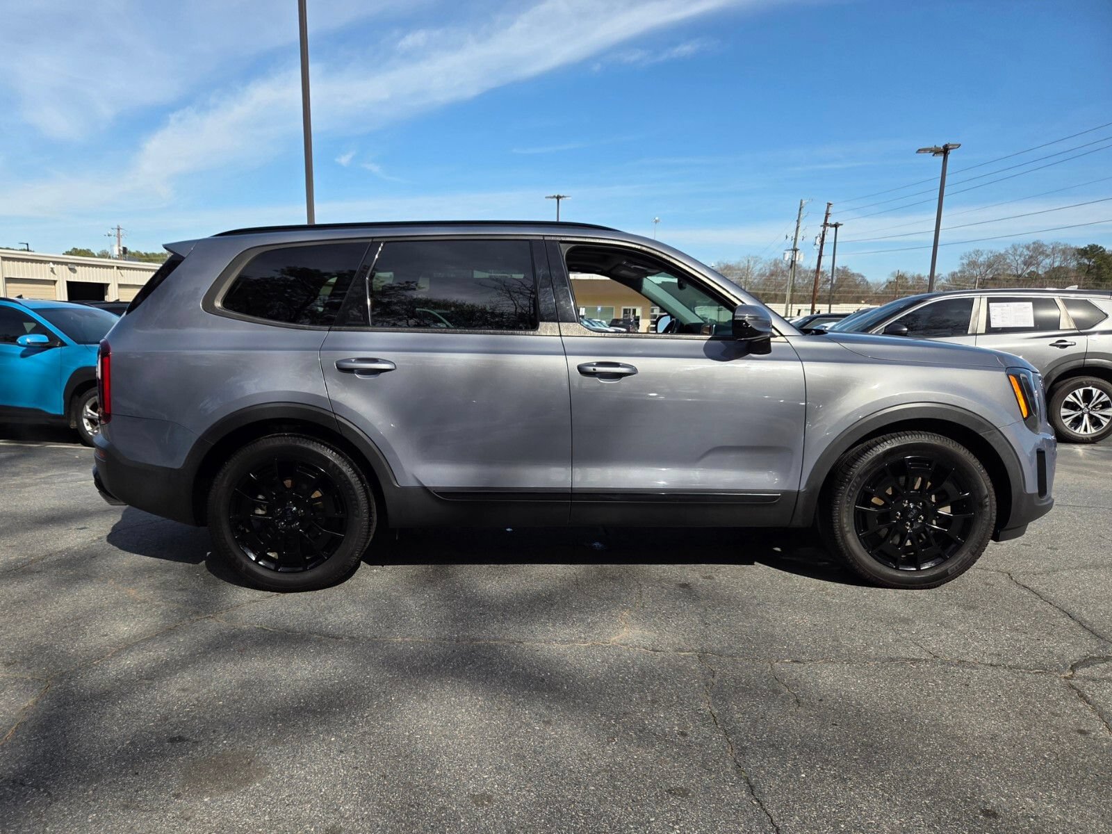 Used 2021 Kia Telluride SX w/ Nightfall Edition Package AWD/4WD image 14