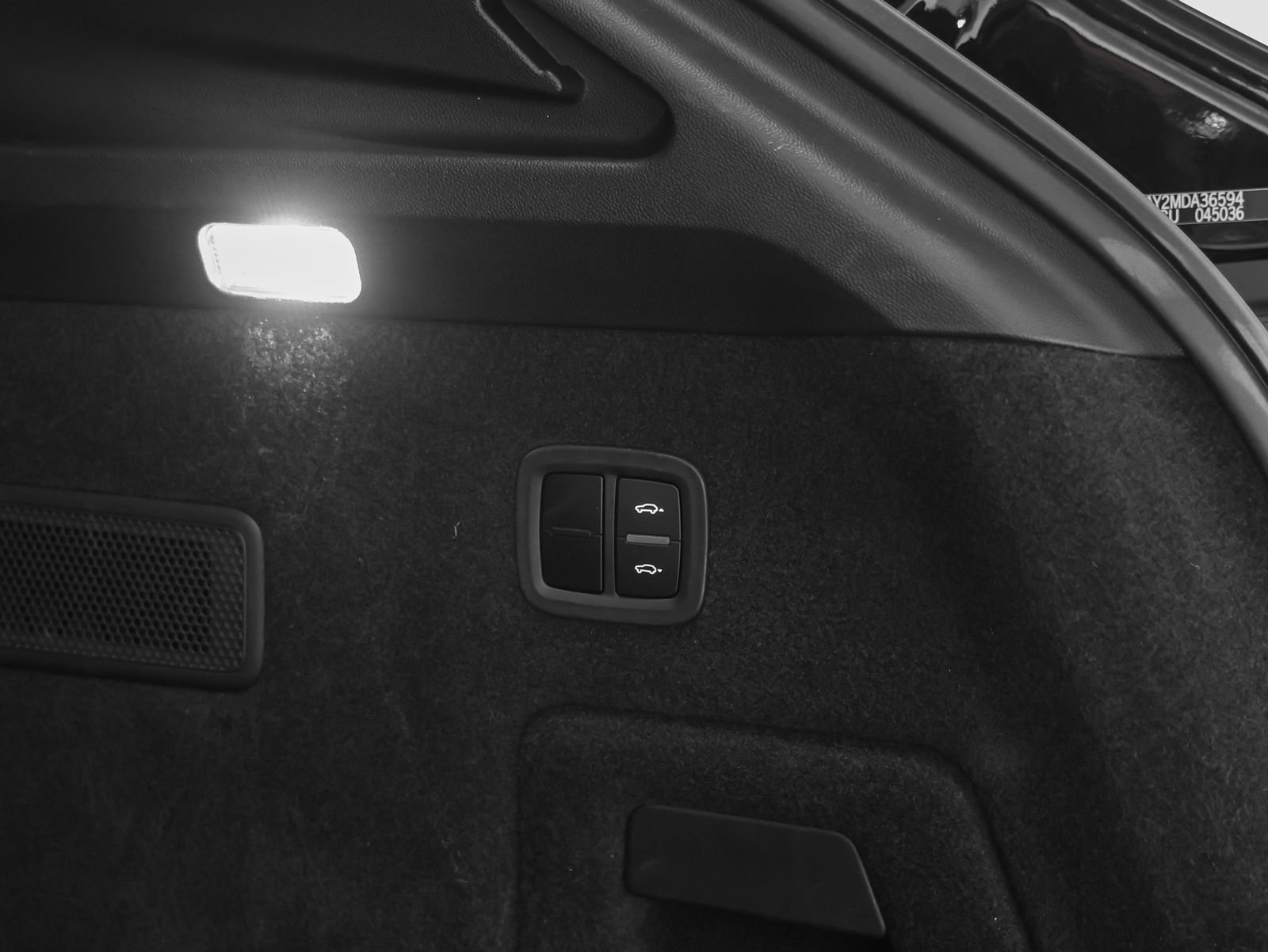 Certified 2021 Porsche Cayenne Turbo image 21