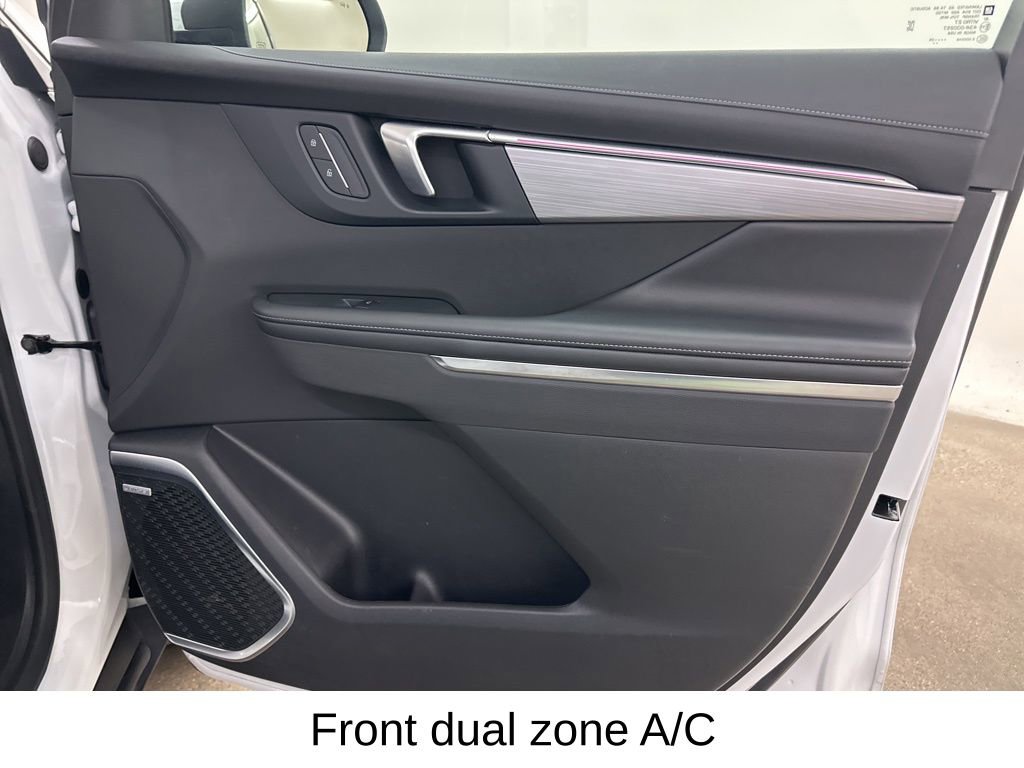 Used 2025 Buick Enclave Preferred image 20