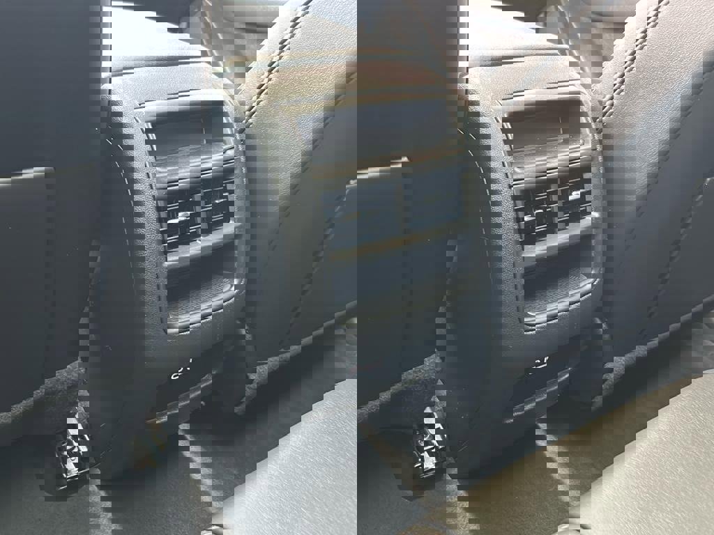 Used 2023 Cadillac XT5 Sportv image 16