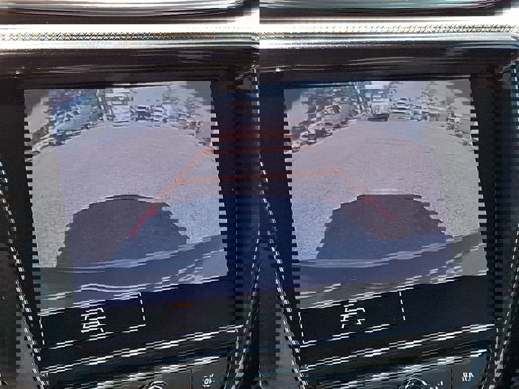 Certified 2023 Chevrolet TrailBlazer LT w/ Convenience Package AWD/4WD image 18