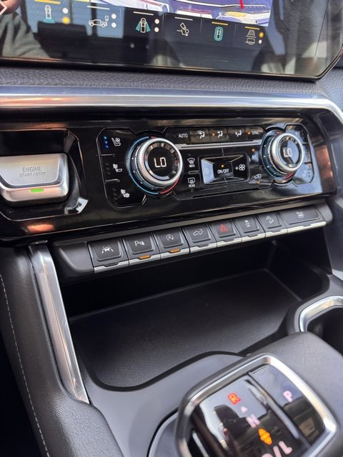 Used 2022 GMC Sierra 1500 Denali w/ Denali Reserve Package image 22