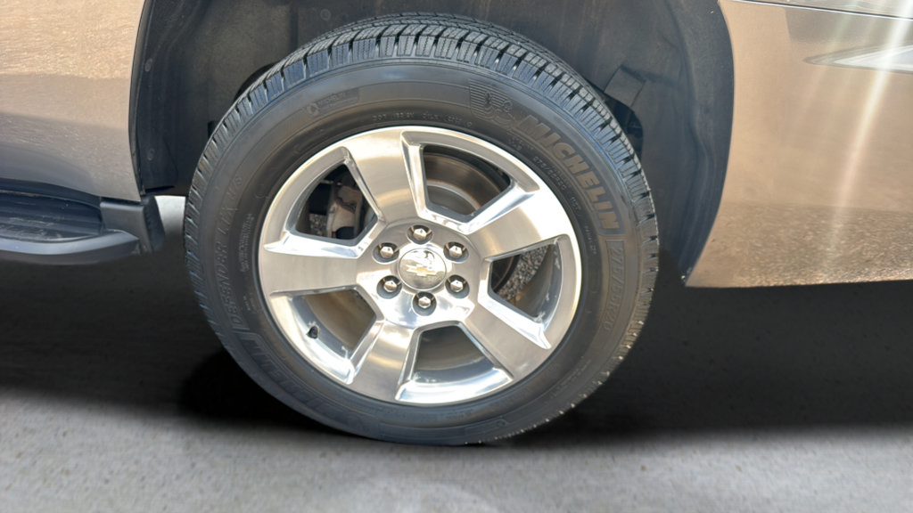 Used 2019 Chevrolet Tahoe LT RWD image 18