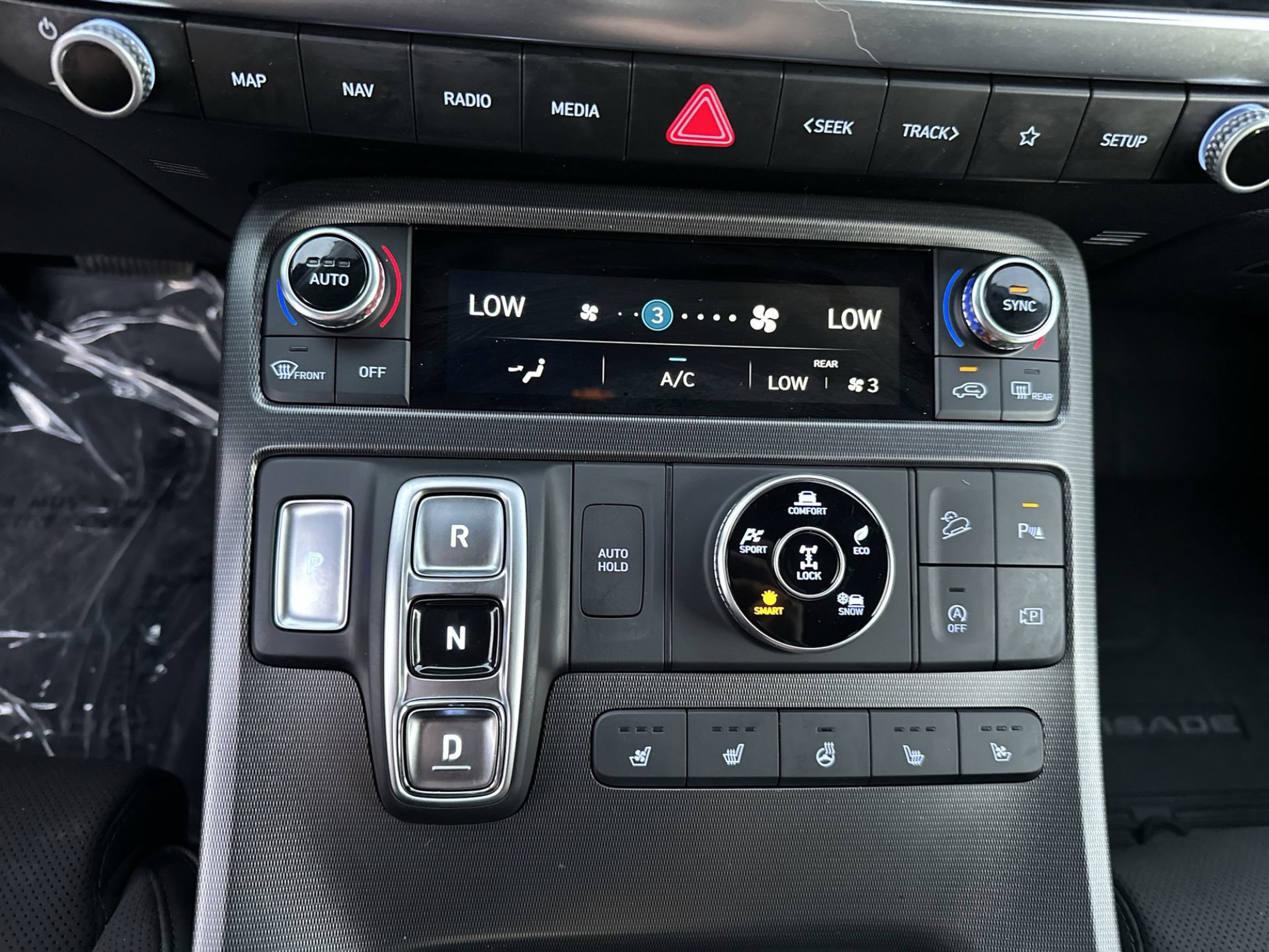 Used 2025 Hyundai Palisade Calligraphy AWD/4WD image 17