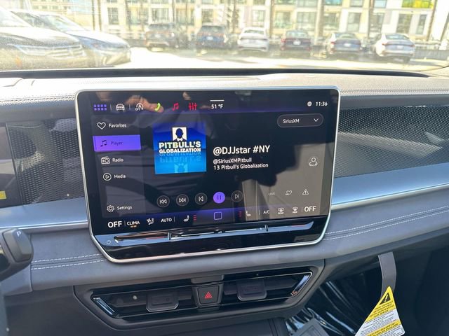 New 2026 Volkswagen Tiguan SE R-Line FWD image 21