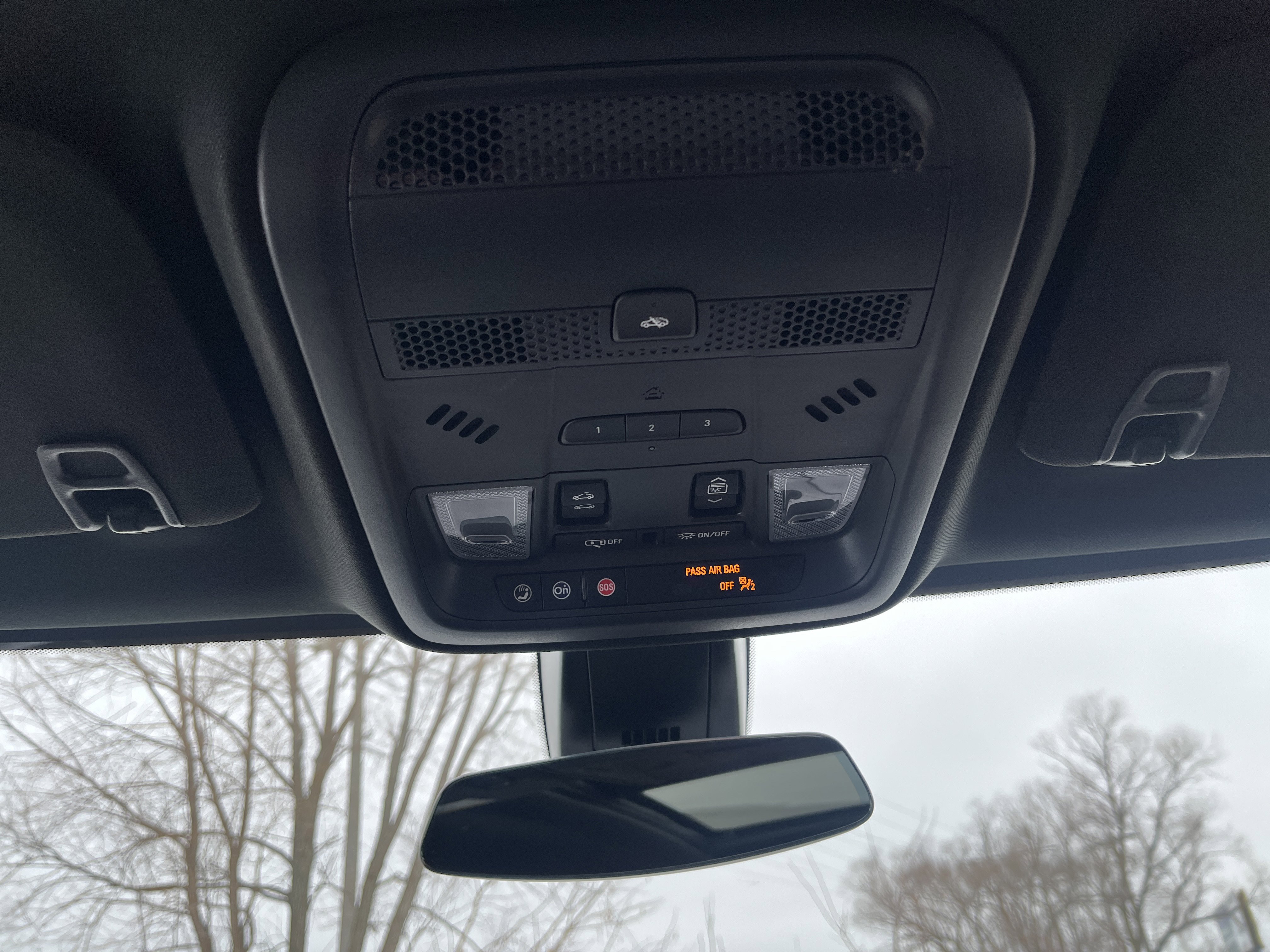 Used 2025 Cadillac XT5 Premium Luxury image 33