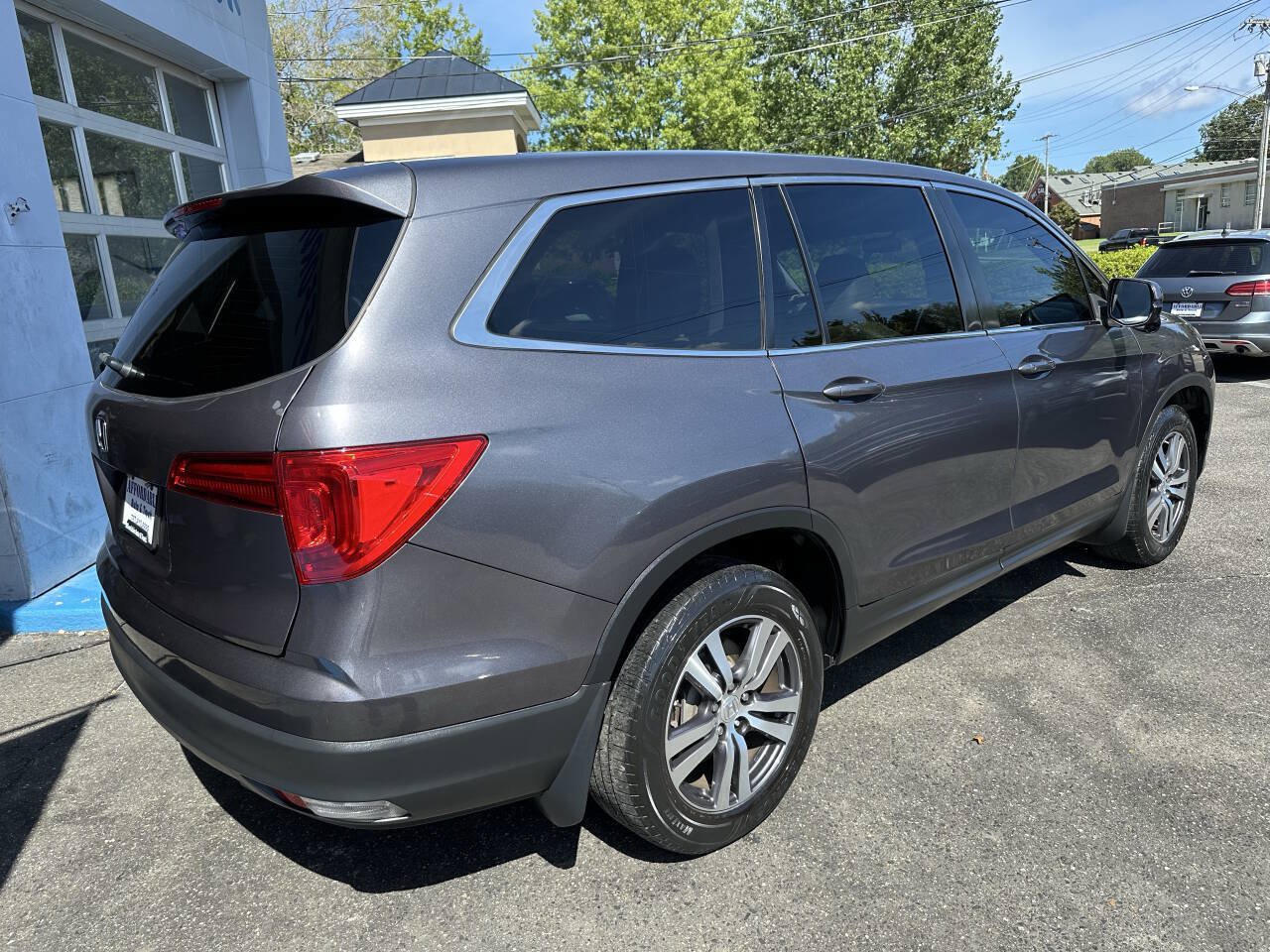 Used 2018 Honda Pilot EX image 6