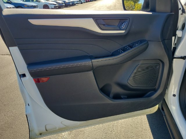 Used 2022 Ford Escape SE w/ Convenience Package FWD image 37