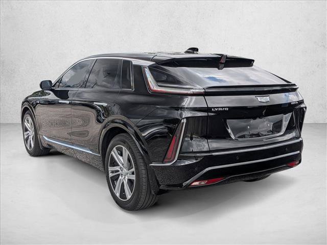 Used 2024 Cadillac Lyriq Tech AWD/4WD image 7