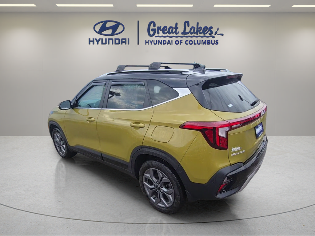 Used 2024 Kia Seltos S AWD/4WD image 7