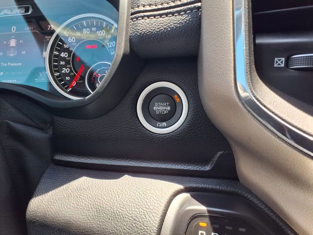 Used 2021 RAM 1500 Laramie AWD/4WD image 29