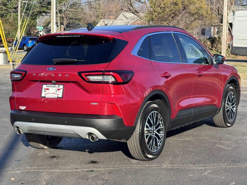 Used 2025 Ford Escape SE w/ PHEV Premium Package image 18