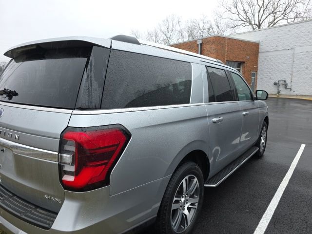 Used 2023 Ford Expedition Max Limited image 23