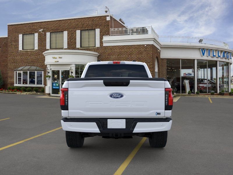 New 2025 Ford F150 Lightning XLT image 5