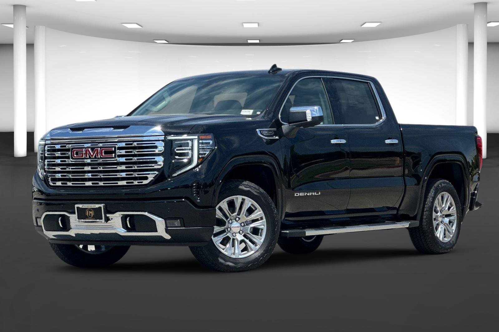 New 2025 GMC Sierra 1500 Denali image 2