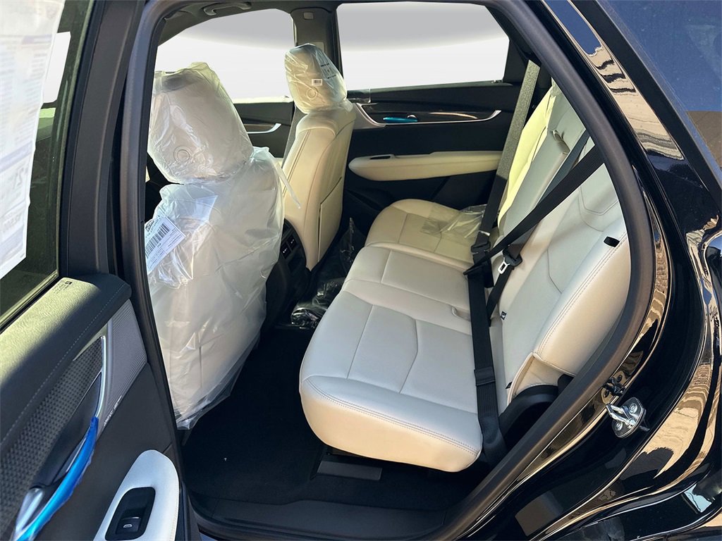 New 2025 Cadillac XT5 Sportv image 9