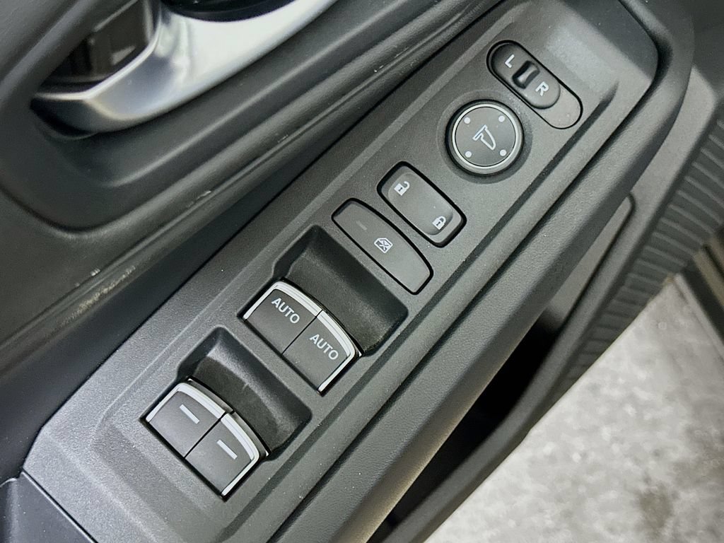 Used 2025 Honda Accord SE image 20