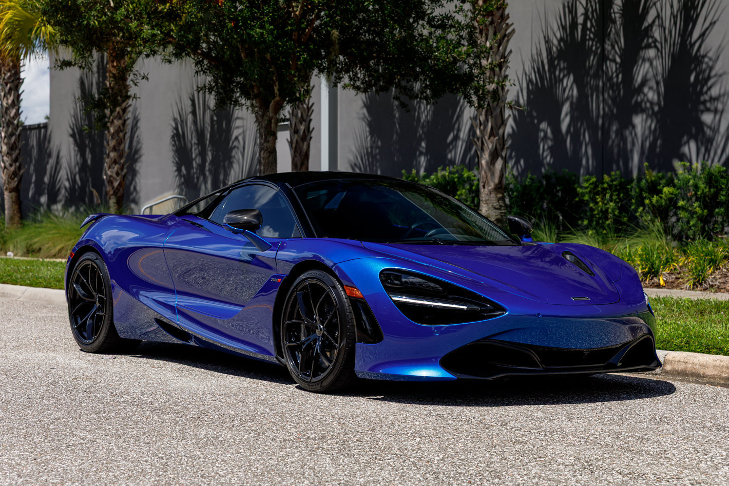 Used 2022 McLaren 720S Luxury RWD image 8
