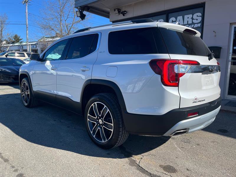 Used 2020 GMC Acadia SLT image 2