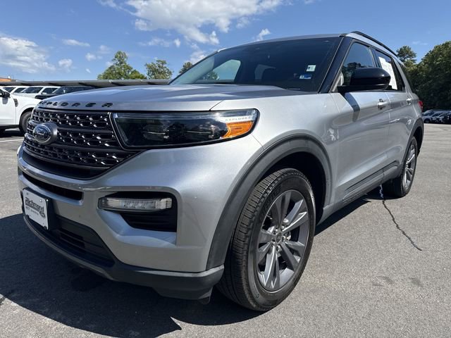 Used 2022 Ford Explorer XLT AWD/4WD image 4