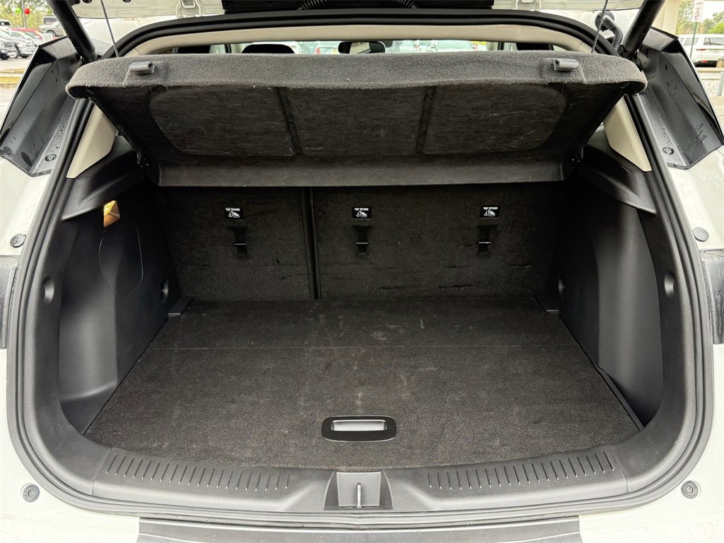 Used 2022 Buick Encore GX Essence w/ Experience Buick Package image 35