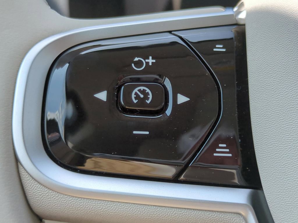 New 2026 Volvo XC60 B5 Ultra AWD/4WD image 20