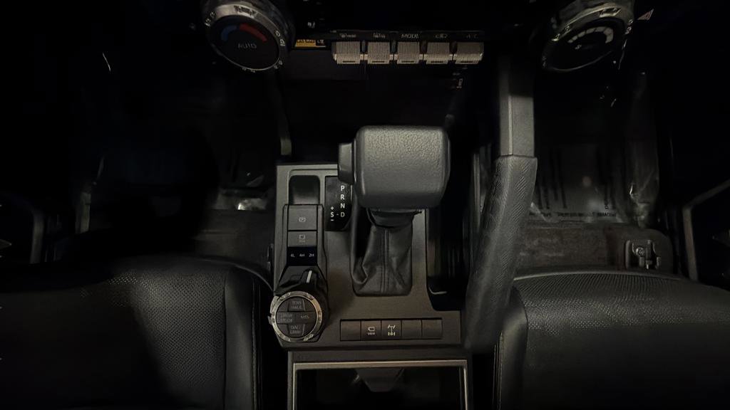 Used 2025 Toyota 4Runner TRD Off-Road Premium image 17