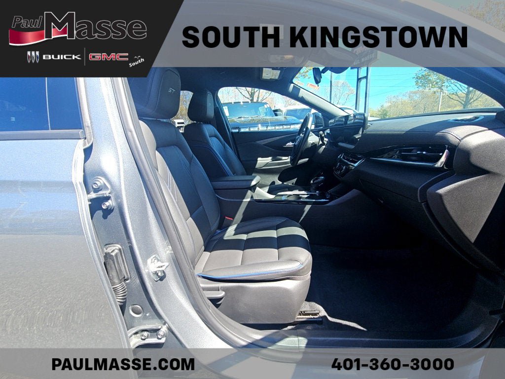 Certified 2024 Buick Envista Sport Touring w/ Convenience I Package FWD image 19