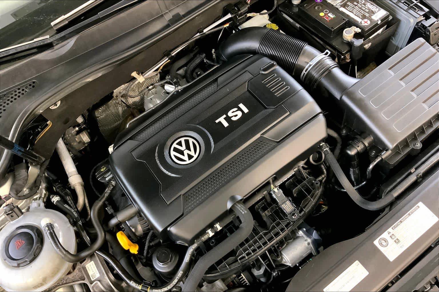 Used 2018 Volkswagen Golf SE FWD image 31