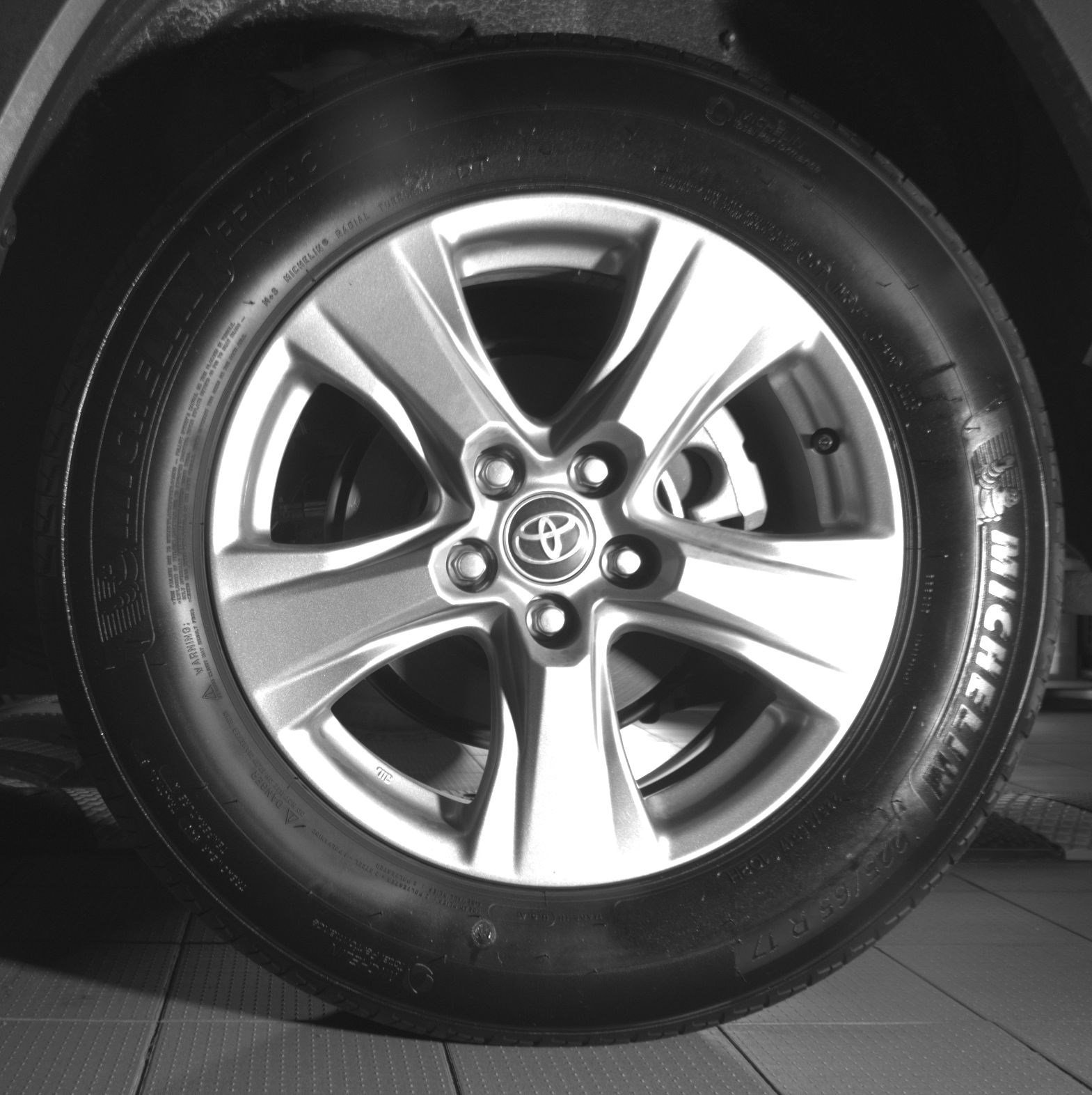 Certified 2024 Toyota RAV4 LE AWD/4WD image 13