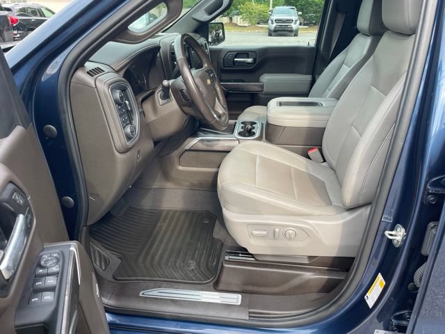 Used 2022 Chevrolet Silverado 1500 LTZ w/ LTZ Premium Package AWD/4WD image 9