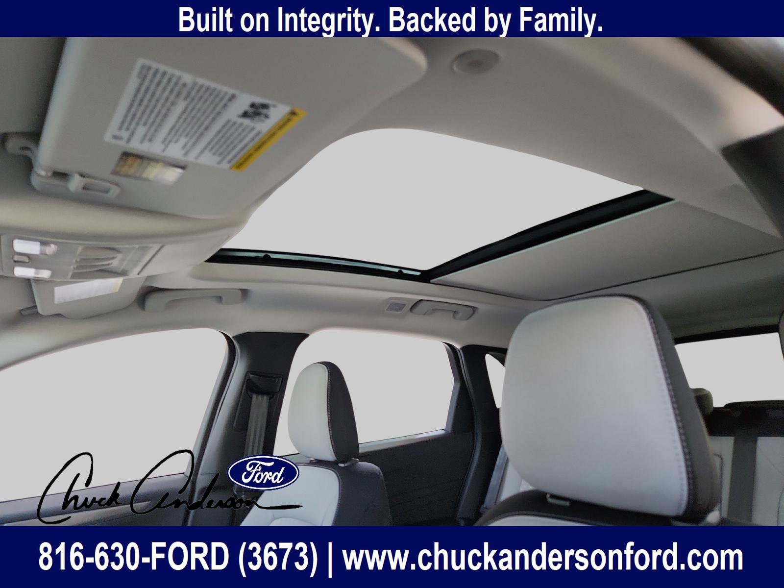 New 2025 Ford Escape Active w/ Active Premium Tech Pack image 10