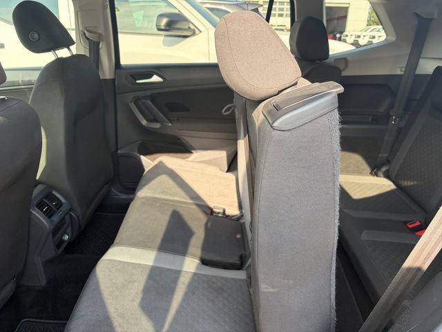 Used 2020 Volkswagen Tiguan S FWD image 17