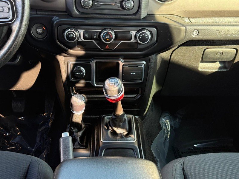 Used 2021 Jeep Wrangler Unlimited Sport image 16